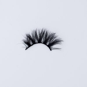 Desire Luxe Boutique: Beautiful, luxurious false eyelashes ; reusuable strip lashes ; style: Barb